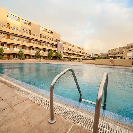 Residencial La Perla Appartement